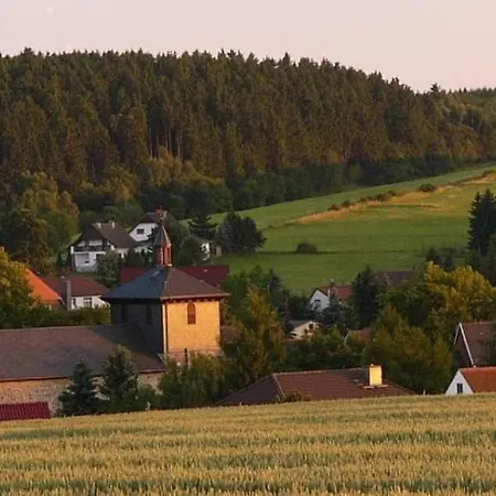 In Mit Grill Und Garten Tatil Evi