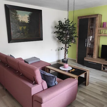In Mit Grill Und Garten Tatil Evi Breitenstein